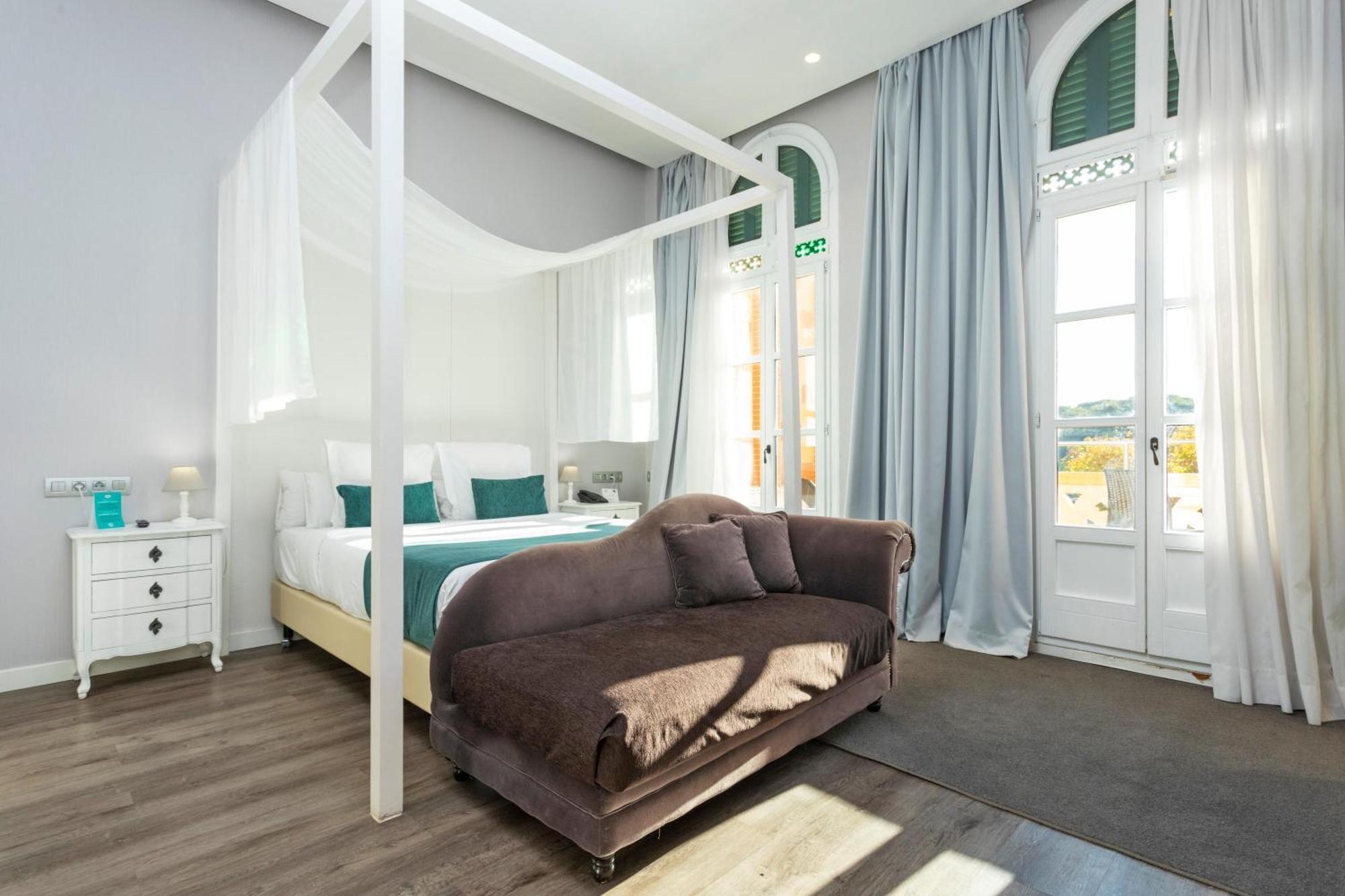 Balneari Vichy Catalan Hotel Caldes de Malavella Bagian luar foto